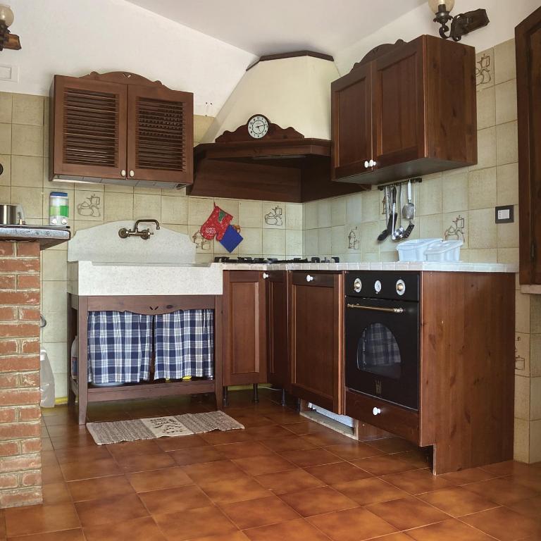 Villa Marzano - Three-Bedroom Villa - 15