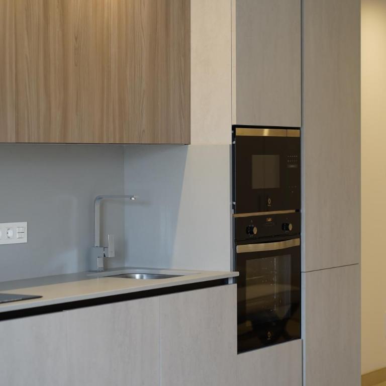Rooms & Suites Loft 2F - Central Arrecife, Lanzarote - Free Parking - Deluxe King Studio - 29
