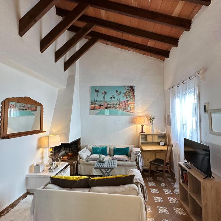 Casa Bela, casa reformada en Marbella muy cerca de la playa - Casa de 2 dormitorios - 1