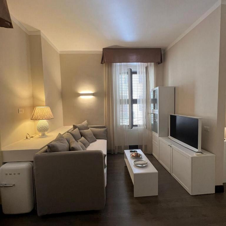 Relais Piazza Del Popolo - Junior Suite - 5
