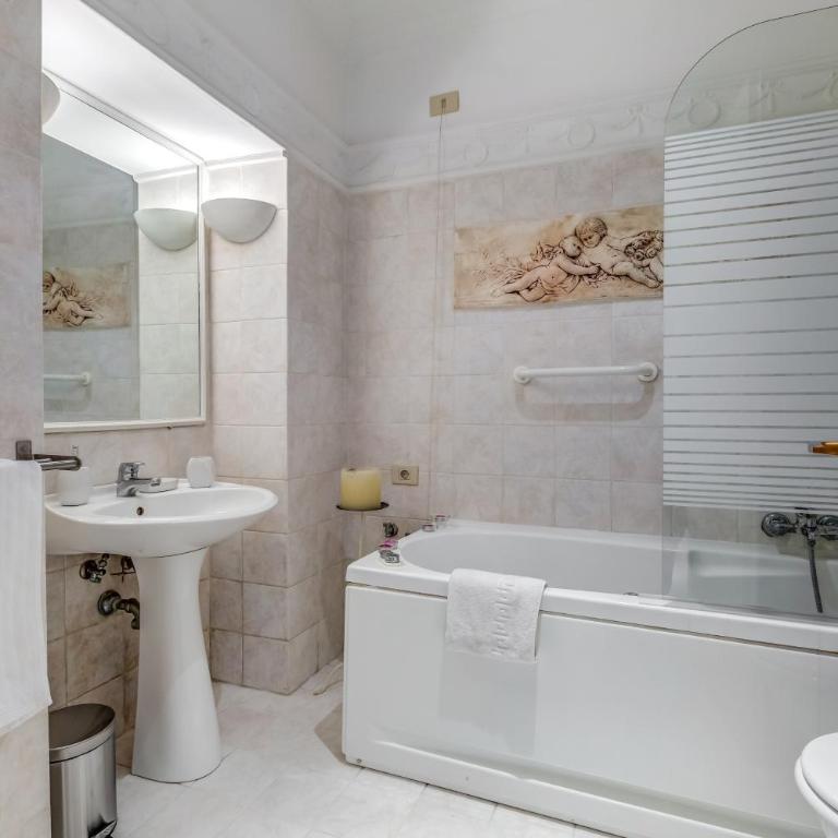 Veneto Excelsior Suite - Appartamento con 3 Camere da Letto - 29