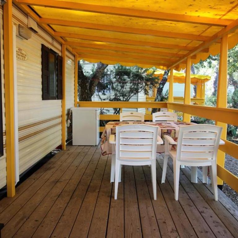 Harbers zonvakanties chalets met airco camping Leï Suves Roquebrune sur Argens - Chalet 2 Chambres - 7