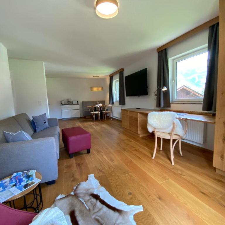Apartments Hohenberger Mallnitz - Bahnhofsshuttle bei An- und Abreise inklusive - Deluxe Apartment - 1