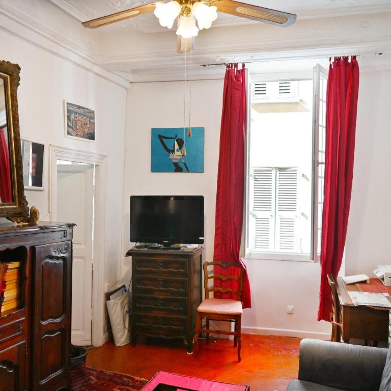Family Apartment 2BR Old Town near Beach AC - Appartement 2 Chambres - 4