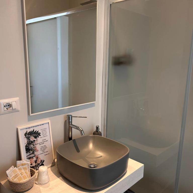 B&B SU SICCU - Camera Matrimoniale con Bagno Privato - 9