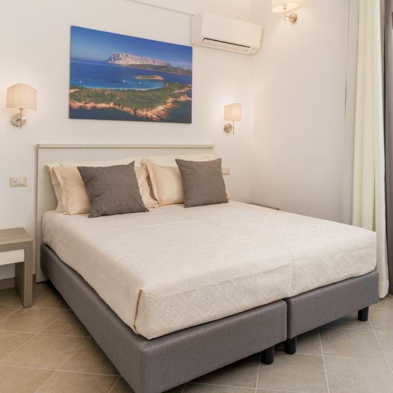 Residenza L'Alzoni - Camera Standard Matrimoniale/Doppia con Letti Singoli con Vista Giardino - 4
