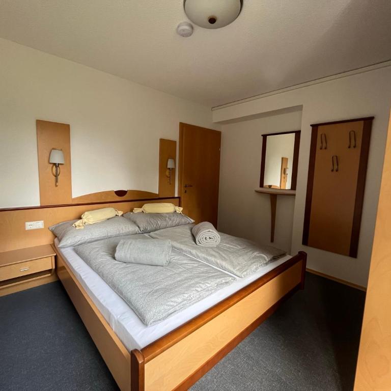 Apartments Hohenberger Mallnitz - Bahnhofsshuttle bei An- und Abreise inklusive - Deluxe Studio mit Doppelbett - 2