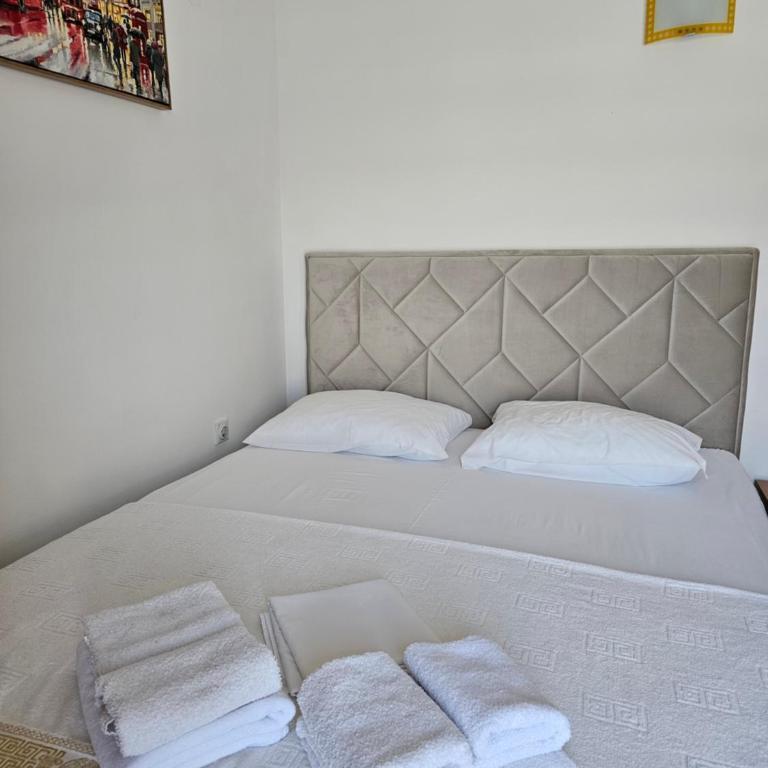 Apartments Popovic - Studio with Sea View - 6