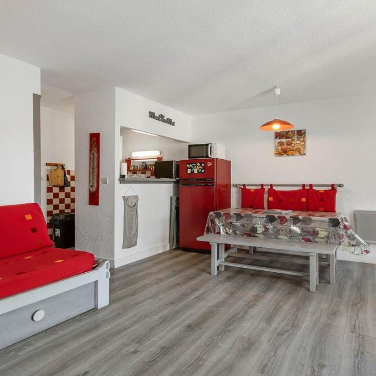 Port La Roquille- 124- Appart proche mer- 6 pers - Appartement - 10