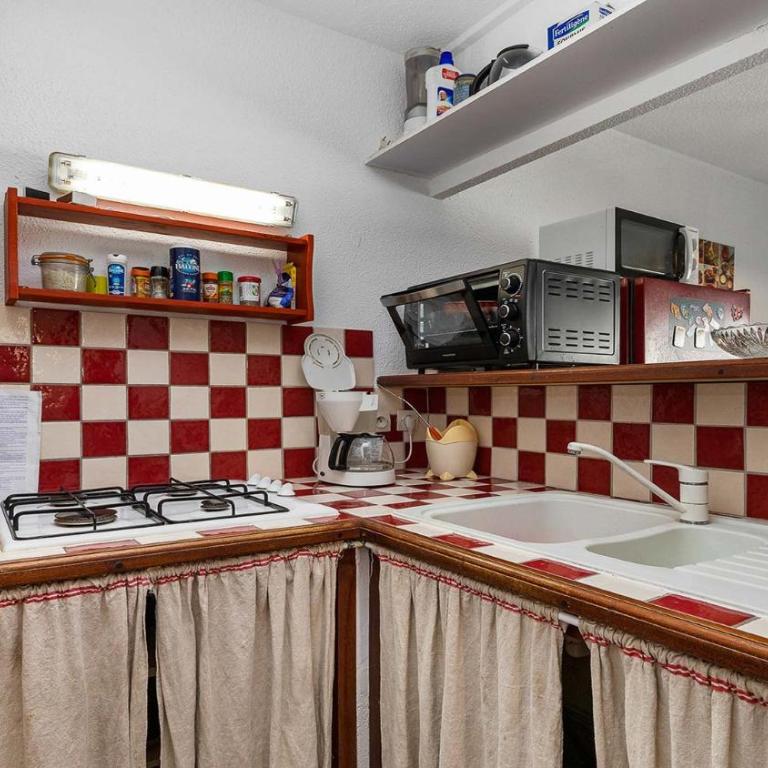 Port La Roquille- 124- Appart proche mer- 6 pers - Appartement - 4