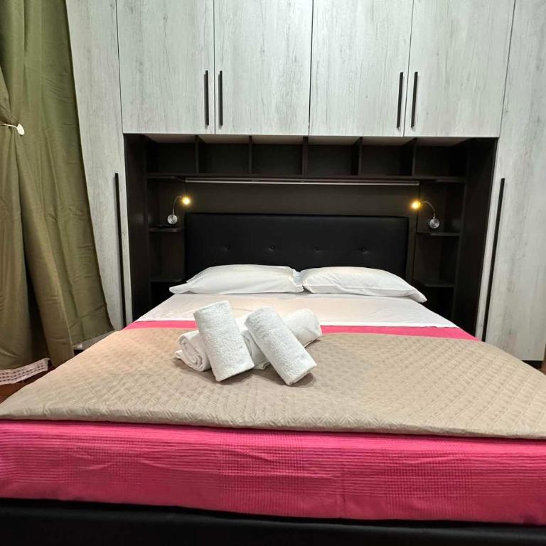 Center Apartments vittorio Emanuele - Appartamento con 3 Camere da Letto - 17