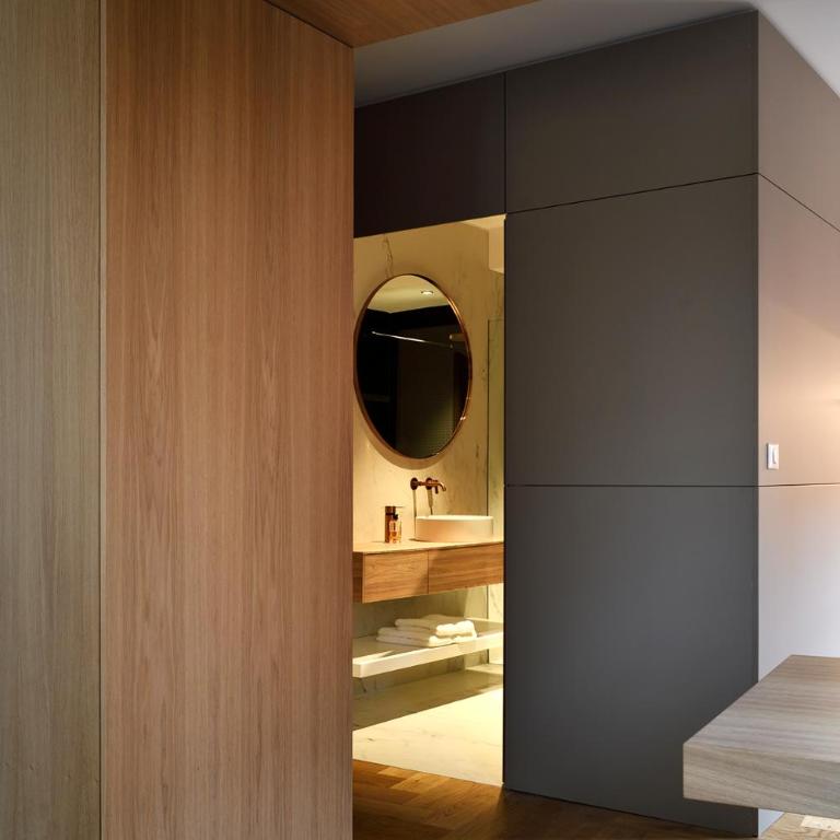 Rive Petite Venise Appartement Luxe - Centre Ville Colmar - Clim, Ascenseur & possibilité Parking - Appartamento Superior - 4