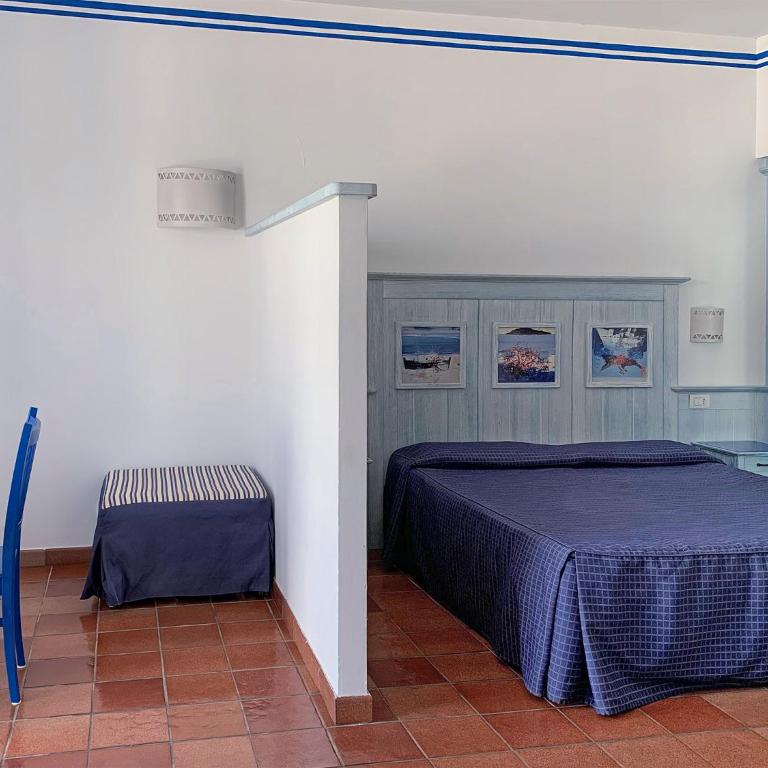 Essence Favignana - Cala la Luna Resort - Classic Family Room - 5