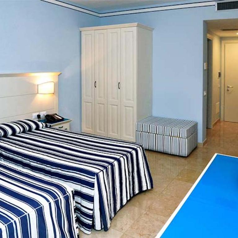 Essence Favignana - Cala la Luna Resort - Classic Double or Twin Room - 4