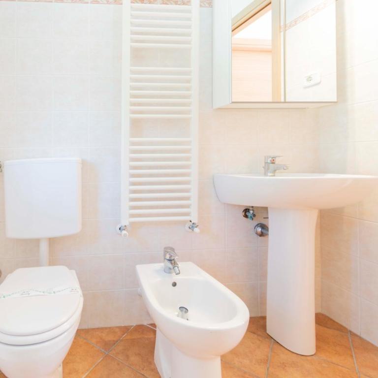 Portico - Appartamento con 2 Camere da Letto (5 Adulti) - 26