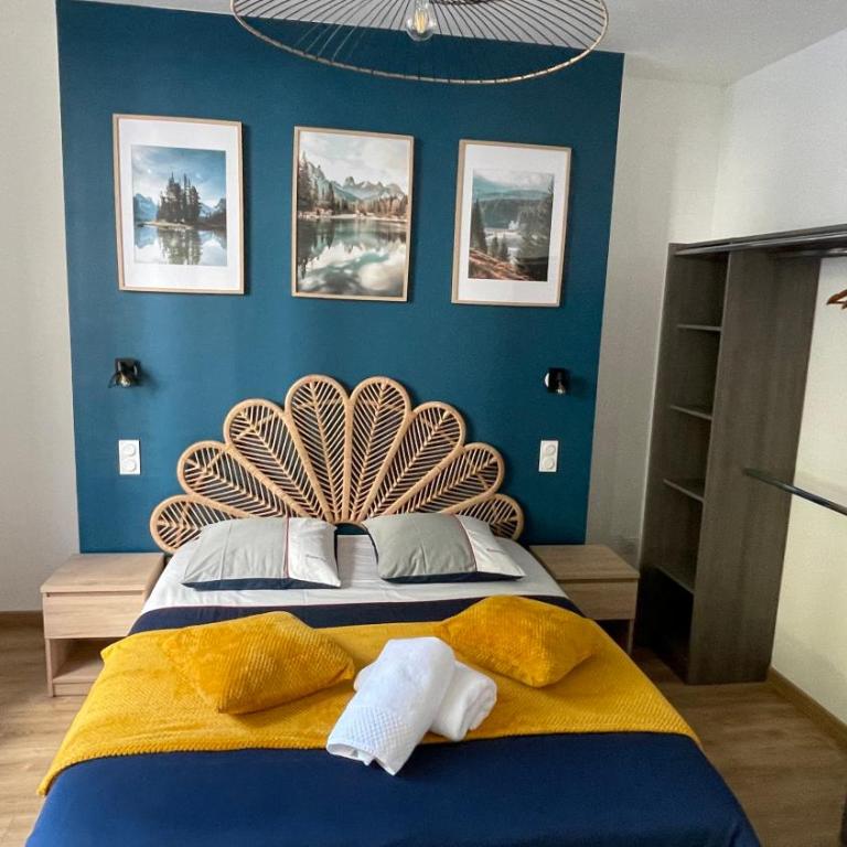 Au Beau Duplex de la Basilique - Three-Bedroom Apartment - 2