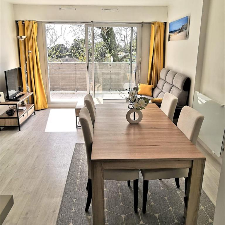 Duplex Apartment With Balcony And Close To The Sea - Apartment - 1