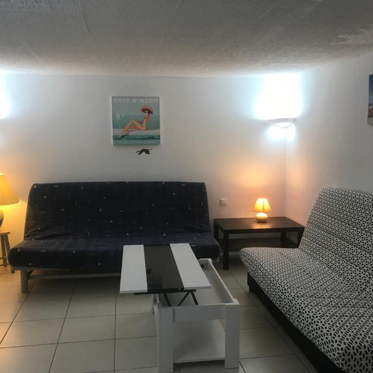 Maison du cèdre - Two-Bedroom House - 5
