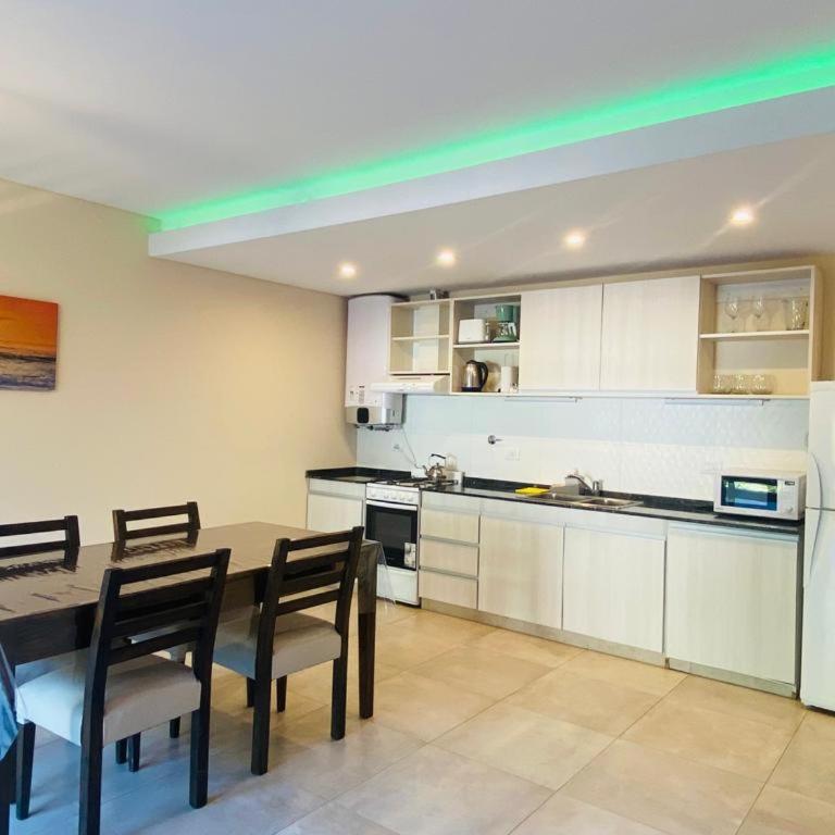 Ubatuba Lofts Mar Azul - depto 1 hab - One-Bedroom Apartment - 6