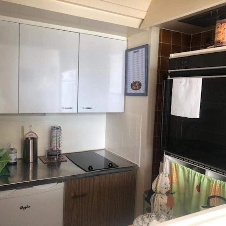 Appartement 2 pièces central avec parking, à deux pas de la plage - FR-1-712-35 - Apartment - 3