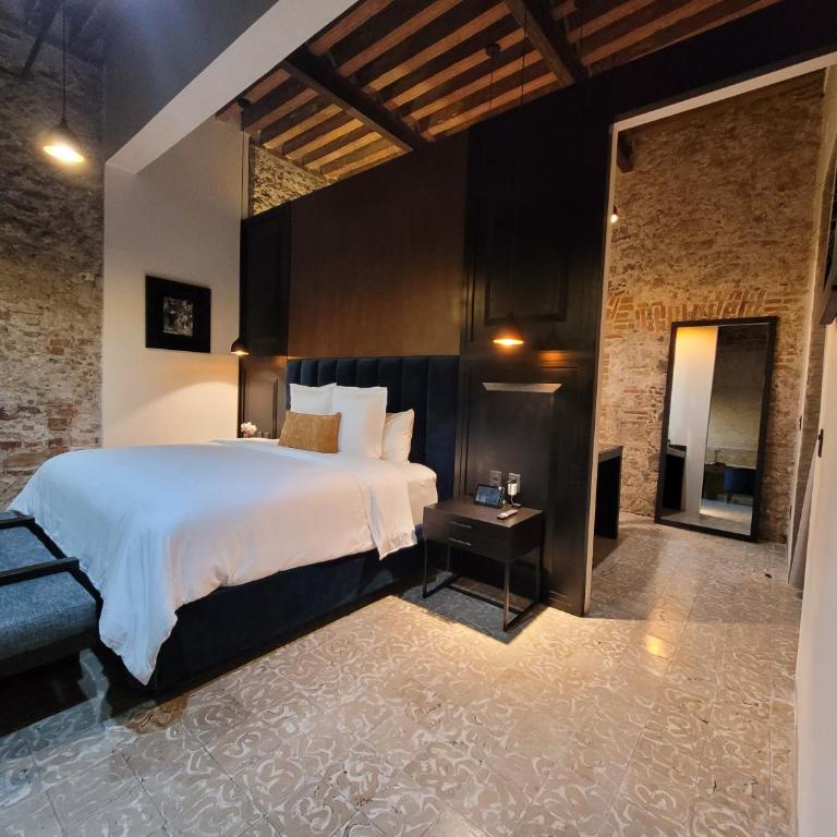 Milo Collection Hotel - Suite Superior - 2