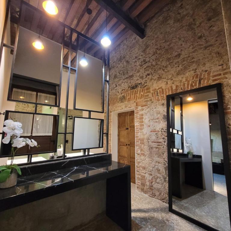 Milo Collection Hotel - Suite Superior - 3