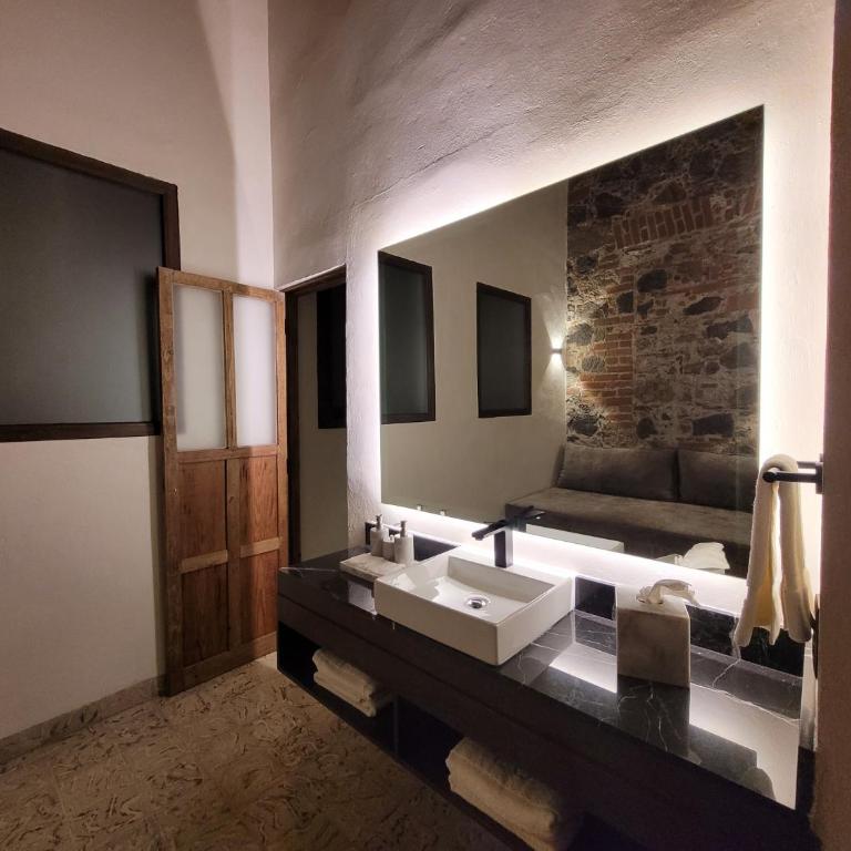 Milo Collection Hotel - Suite Junior - 7