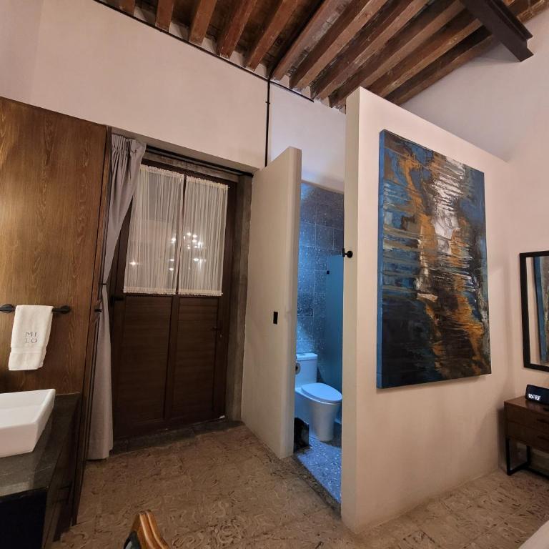 Milo Collection Hotel - Suite Deluxe - 2