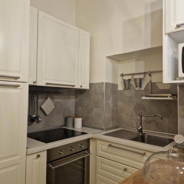 Cris Home HOWME - Appartamento con 1 Camera da Letto - 15