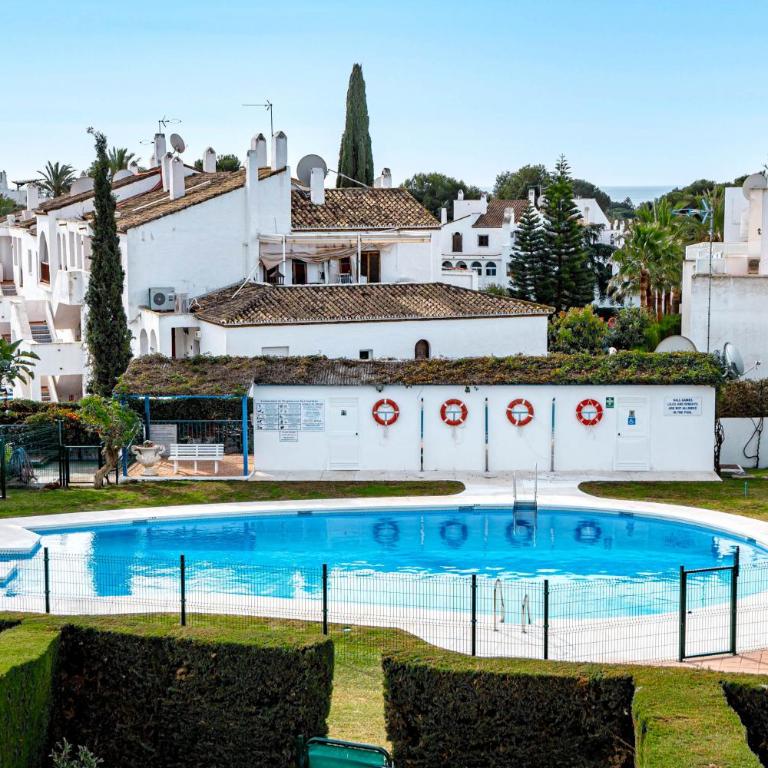 Andalusian Elegance apartment in El Paraiso with 360 views over Sea and Mountains - Deluxe Apartment - 24