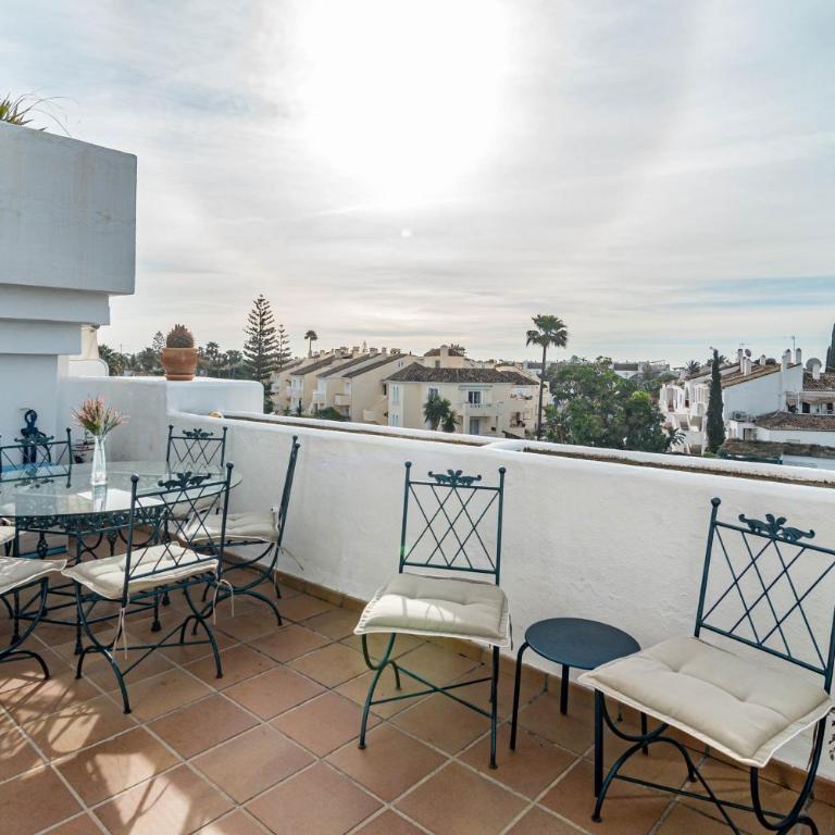 Andalusian Elegance apartment in El Paraiso with 360 views over Sea and Mountains - Deluxe Apartment - 28