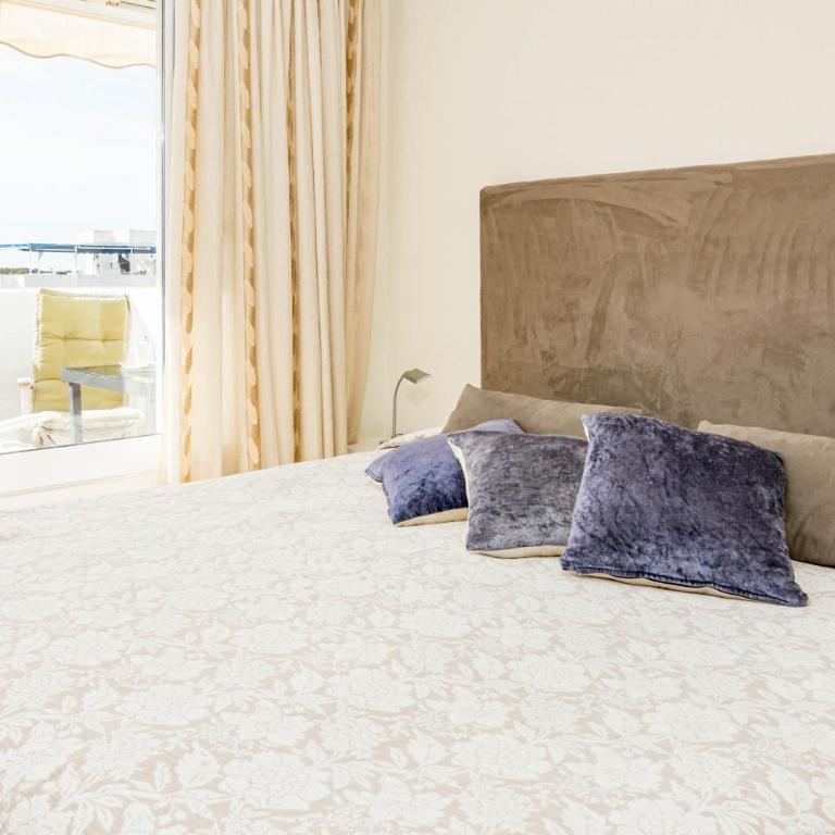 Andalusian Elegance apartment in El Paraiso with 360 views over Sea and Mountains - Deluxe Apartment - 60