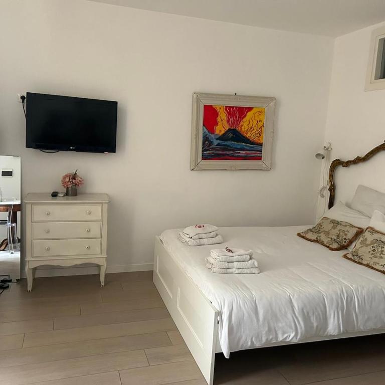 Cosy Home Napoli - One-Bedroom Apartment - 13