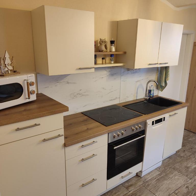 Berg & See Appartements - Apartment mit 1 Schlafzimmer und Terrasse - 13