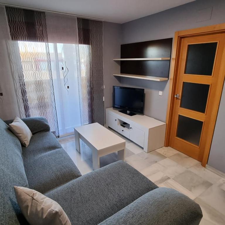 Golden Mijas Residencial - Habitación Familiar con vista lateral al mar - 3