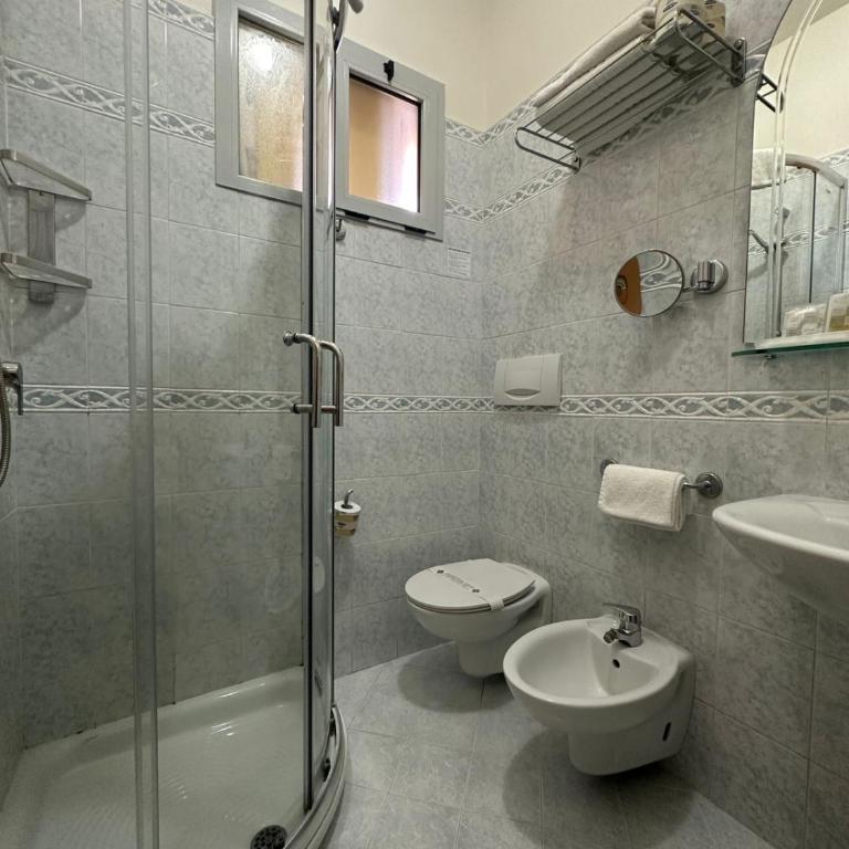 Hotel Ambra - Camera Tripla - 4