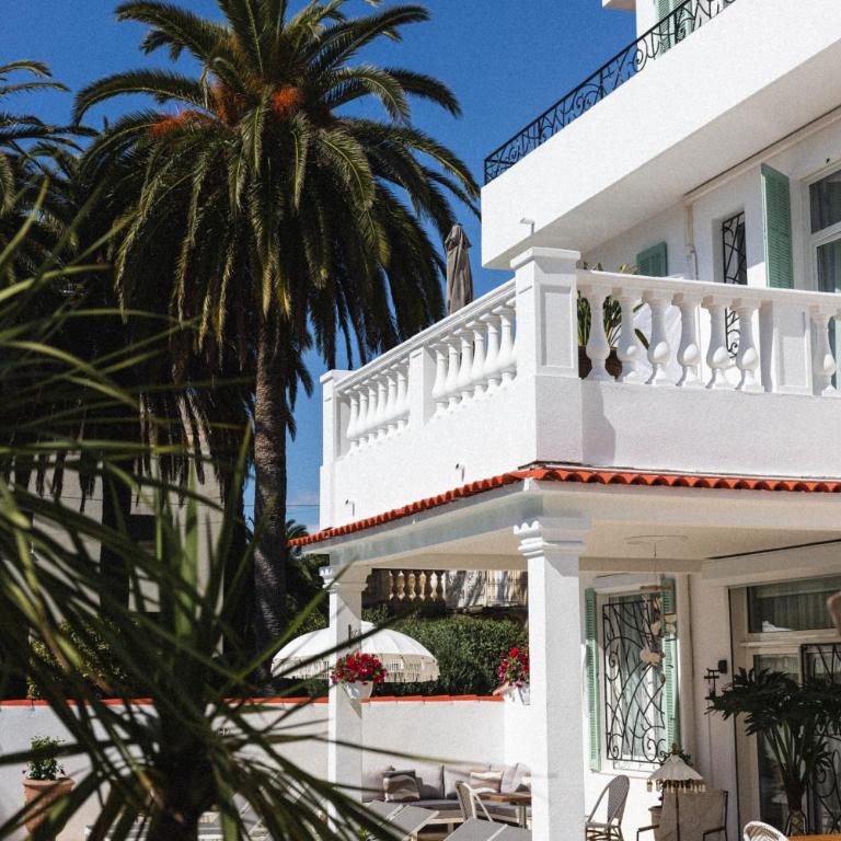 Hôtel La Villa Juan Beach - Chambre Exclusive - Vue sur Piscine - 1