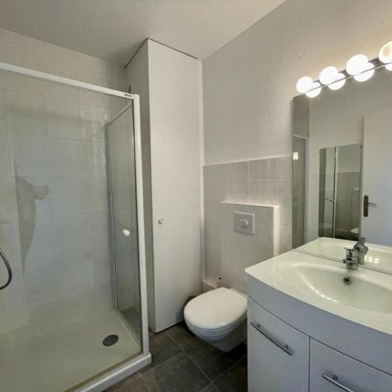 Studio mezzanine à Quiberon - 4 pers, 2 balcons, parking, animaux acceptés - FR-1-478-67 - Studio - 6