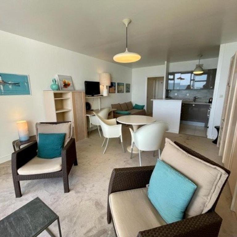 Studio rénové 35m², 3 pers, face mer, animaux admis - FR-1-478-101 - Monolocale - 2