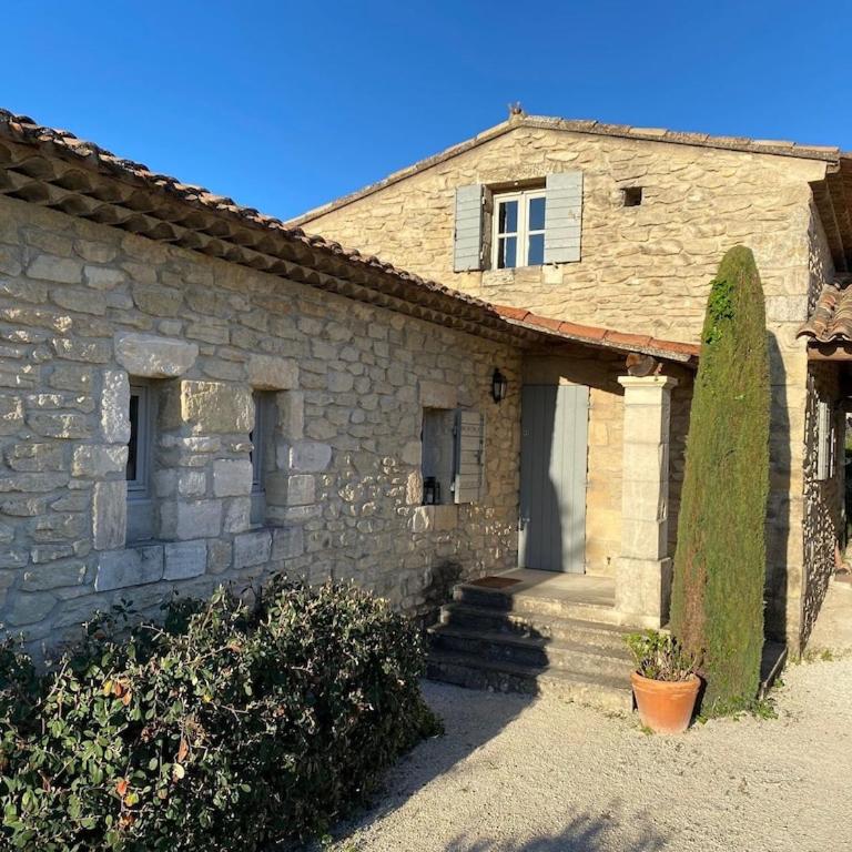In Gordes, facing the entire Luberon Park a beautiful 5 bedrooms house - Casa con 5 Camere da Letto - 5