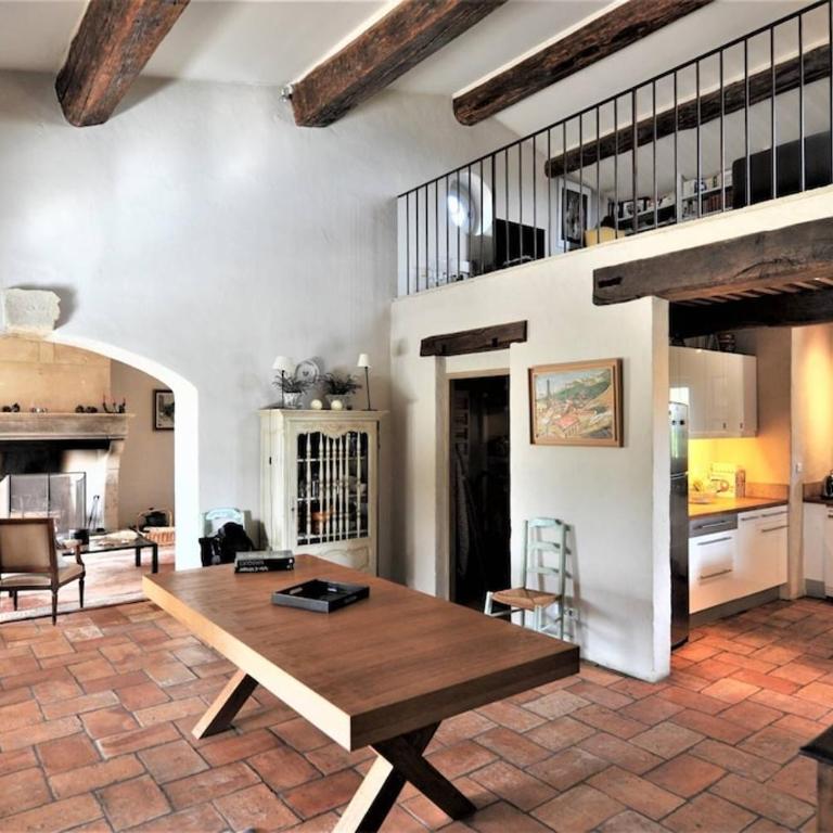 In Gordes, facing the entire Luberon Park a beautiful 5 bedrooms house - Casa con 5 Camere da Letto - 11