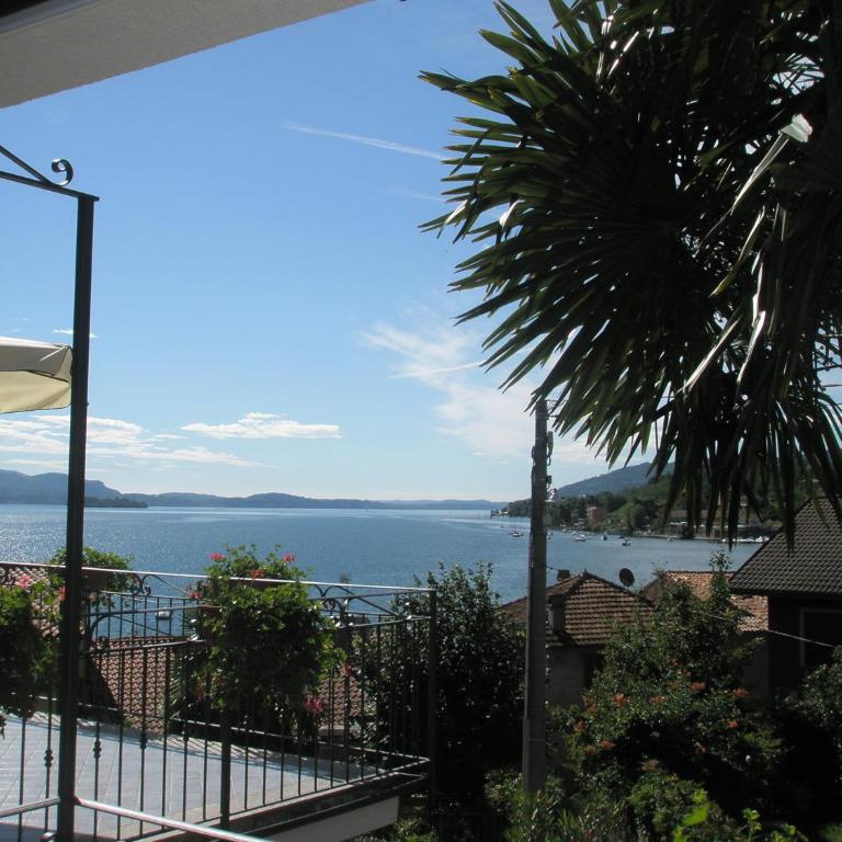 B&B Il Feriolo - Camera Familiare con Vista Lago - 10