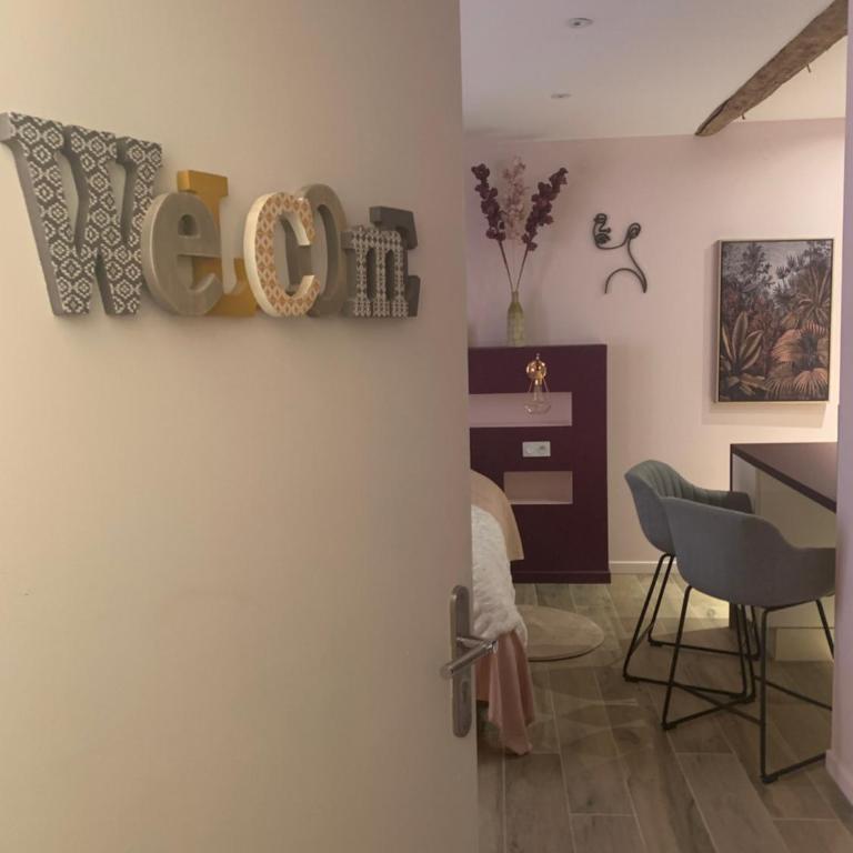 Studio cœur de ville sanary très cosy parking - Apartment mit 1 Schlafzimmer - 24