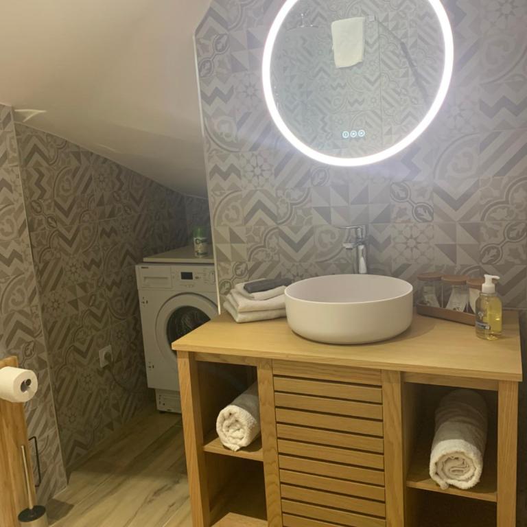 Studio cœur de ville sanary très cosy parking - Apartment mit 1 Schlafzimmer - 23