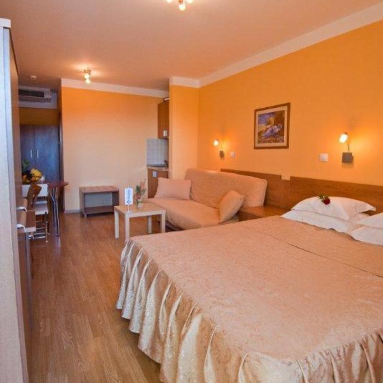 Hotel WGrand - Triple Room - 4