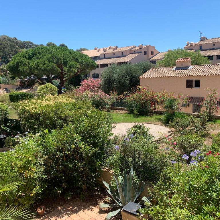 Appartement climatisé entre plage et port de Saint Mandrier - Apartment mit Gartenblick - 6