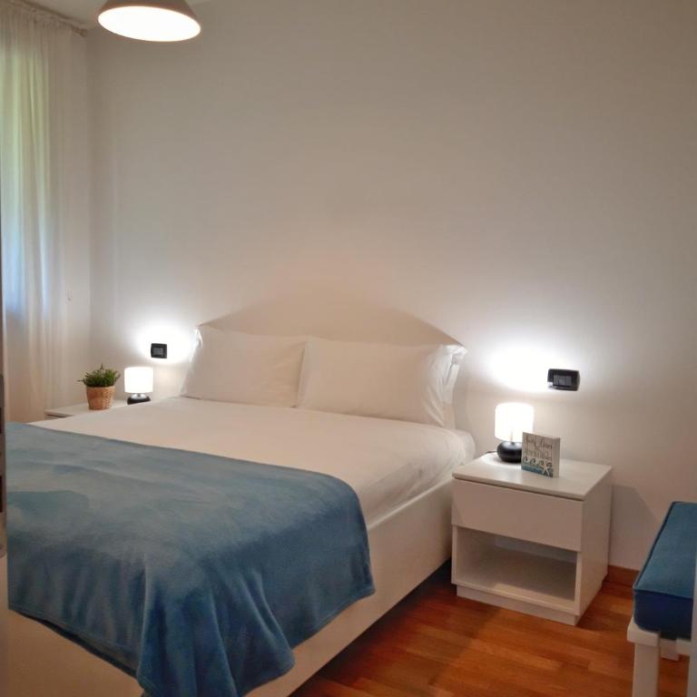 Lake View Gateway - by MyHomeInComo - Appartamento con 2 Camere da Letto - 11