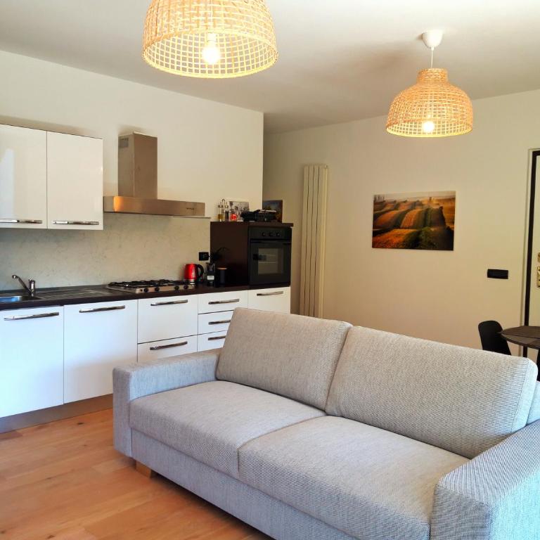 Lake View Gateway - by MyHomeInComo - Appartamento con 2 Camere da Letto - 3