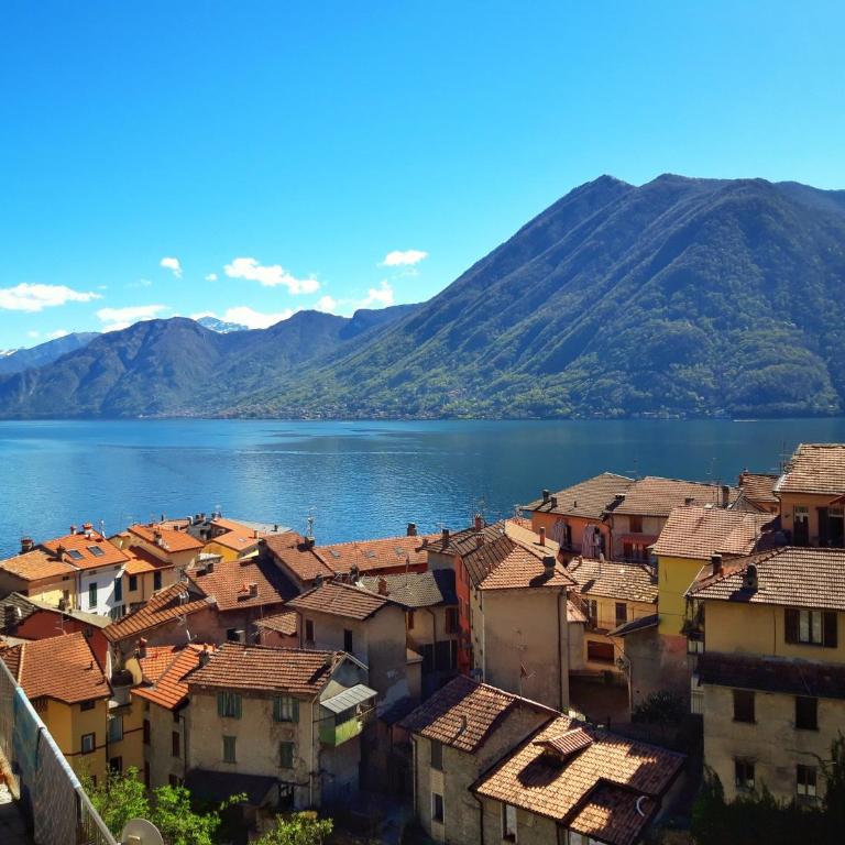 Lake View Gateway - by MyHomeInComo - Appartamento con 2 Camere da Letto - 1