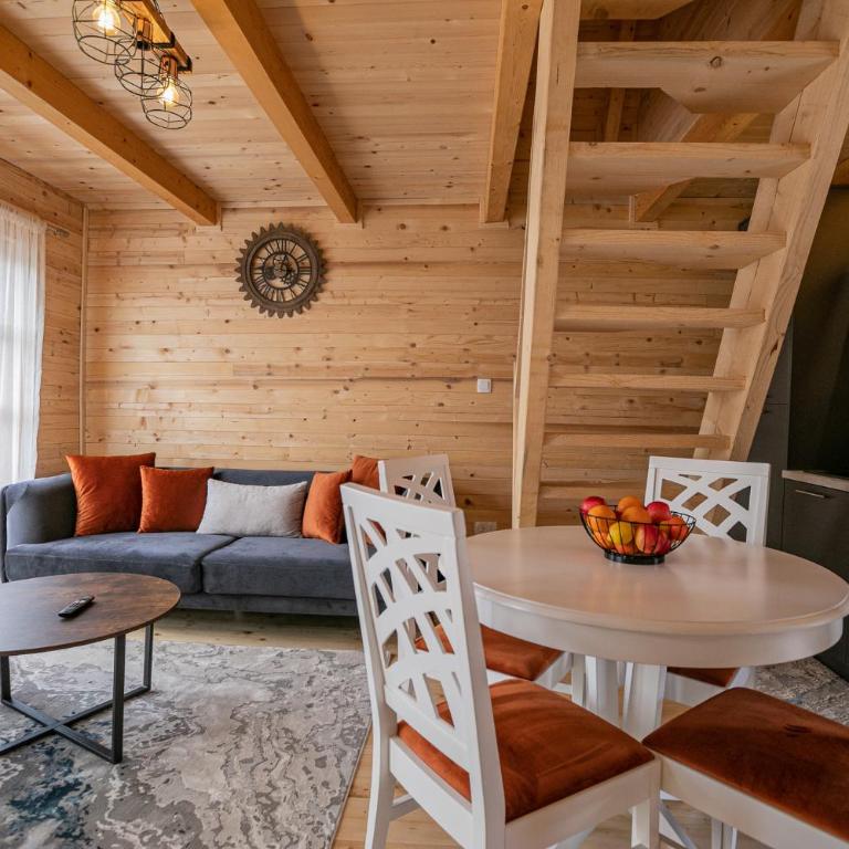 Nicola’s hill - Two-Bedroom Apartment - 8